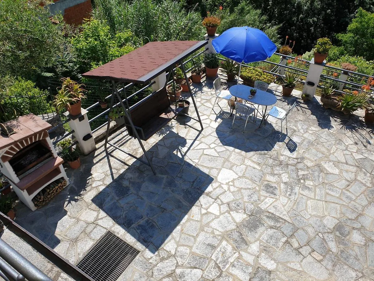 B&B collina e mare Camogli 0*,  Italia